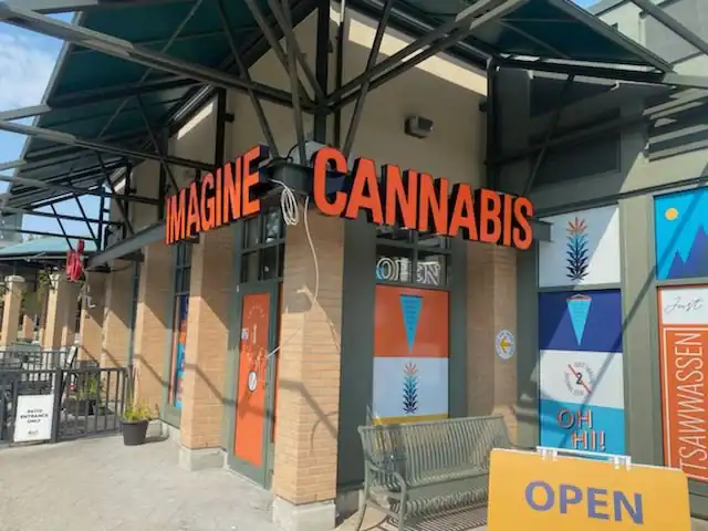 Custom channel letters installed for a retail cannabis store in Tsawwassen, BC. Fabricated aluminum returns with LED illumination.